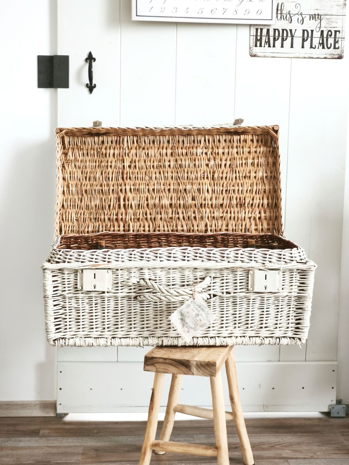 Valise d'époque en osier : boîte à cartes de mariage rustique, décoration campagne photo Décoration