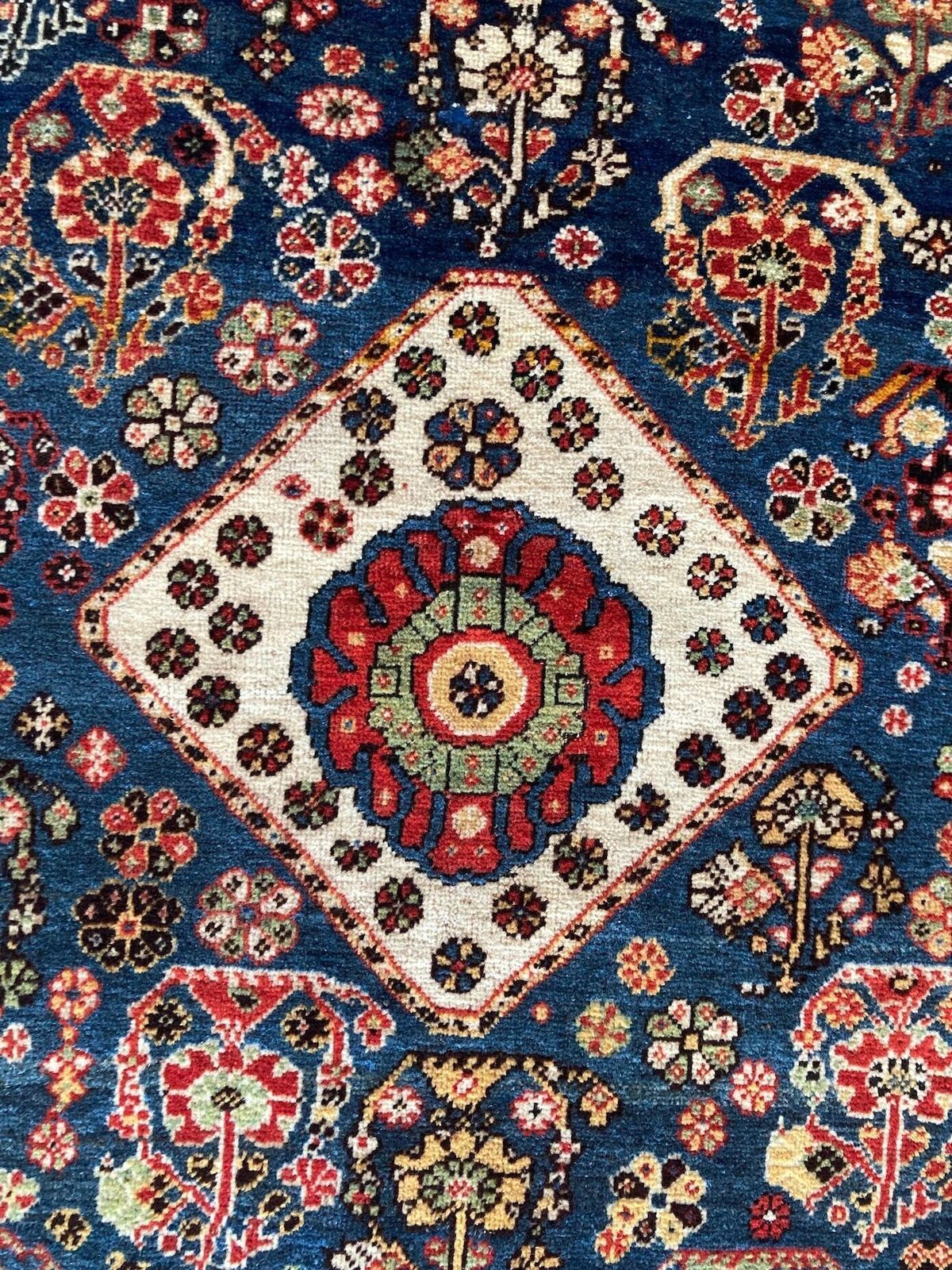 2900.0 Antique Qashqai Rug 1.86m X 1.27m photo