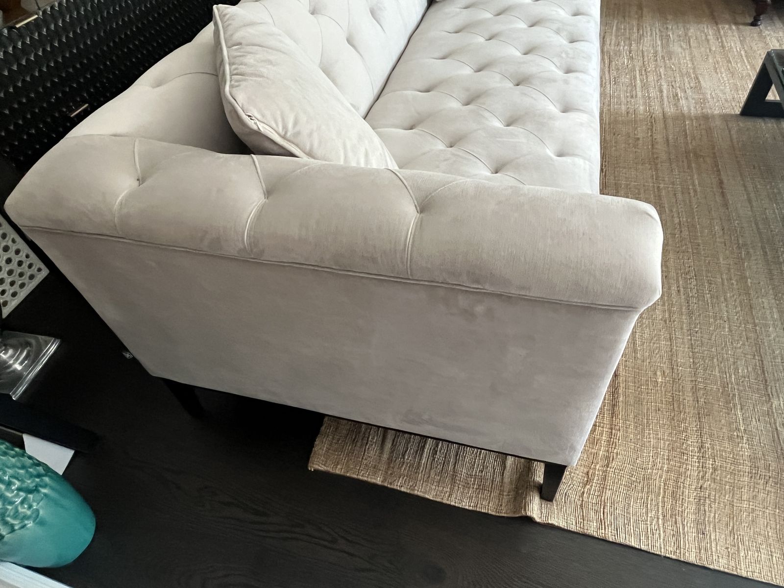 Eichholz Cesare 1x 3 Person Sofa, Cushions And 2no. Armchairs   Virtually Unused photo buy