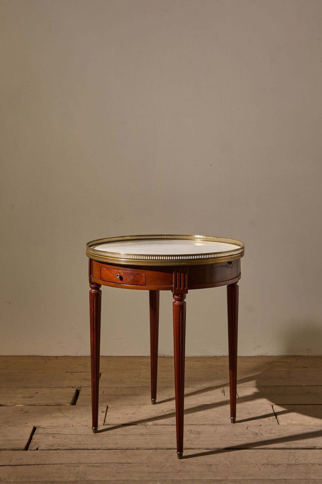 Early 20th Century Mahogany And White Marble Gueridon Table