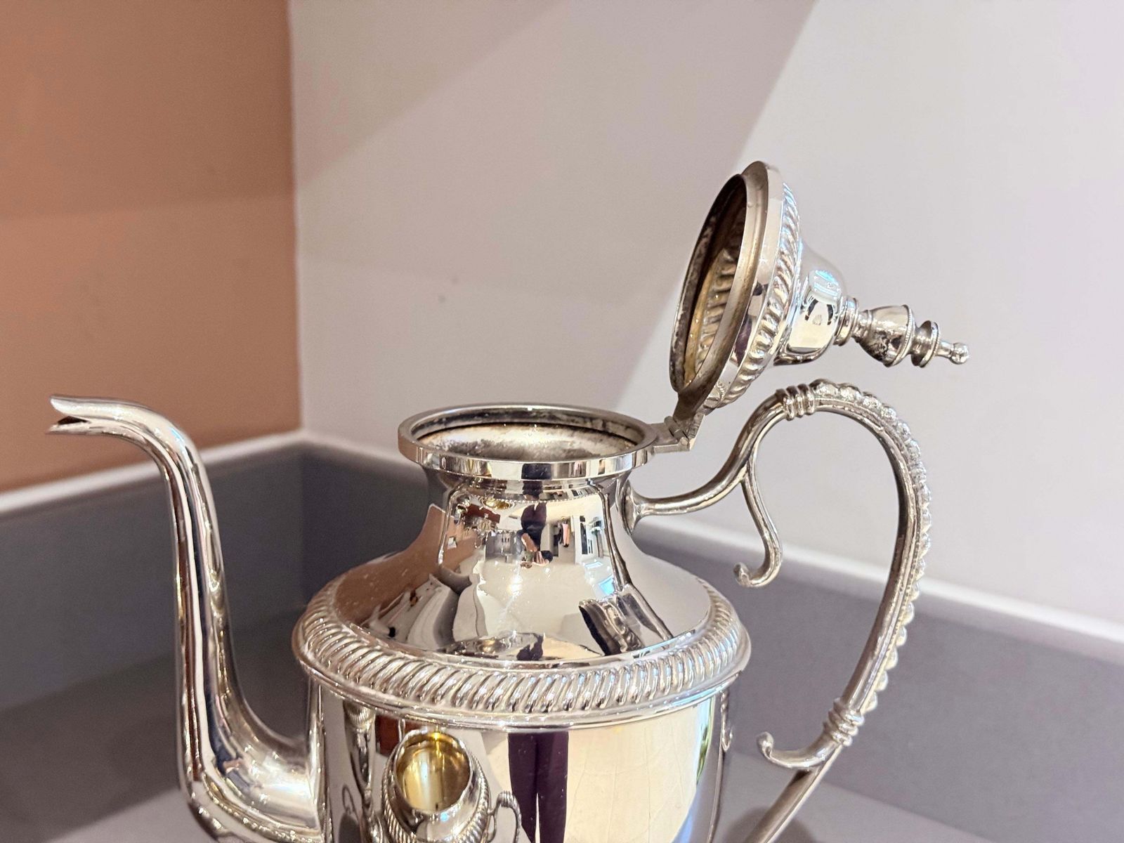 photo for sale Antiek Zweeds verzilverd koffieservies - Gustaf Eriksson Eskils pot suikerpot
