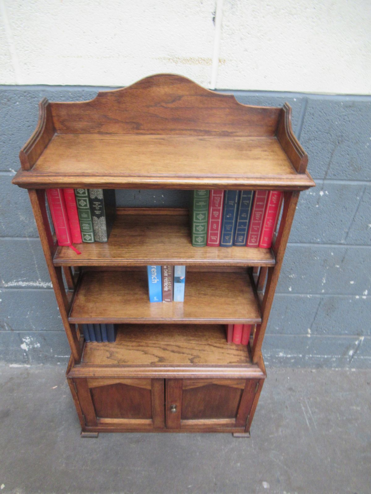 Oak   Open  Bookcase   Slim Size Dating From The 1910s photo 230.0