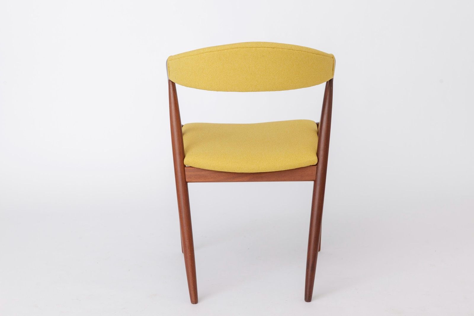 Kai Kristiansen Model 31 Chair, Schou Andersen 1960s, Danish Teak Dining Chair, Restored Upholstered, Mid Century Modern photo vinterior