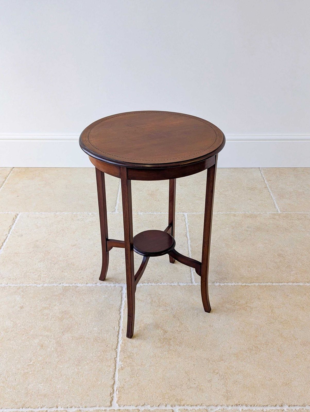 photo buy Antique Edwardian Mahogany Circular Occasional Table C.1905