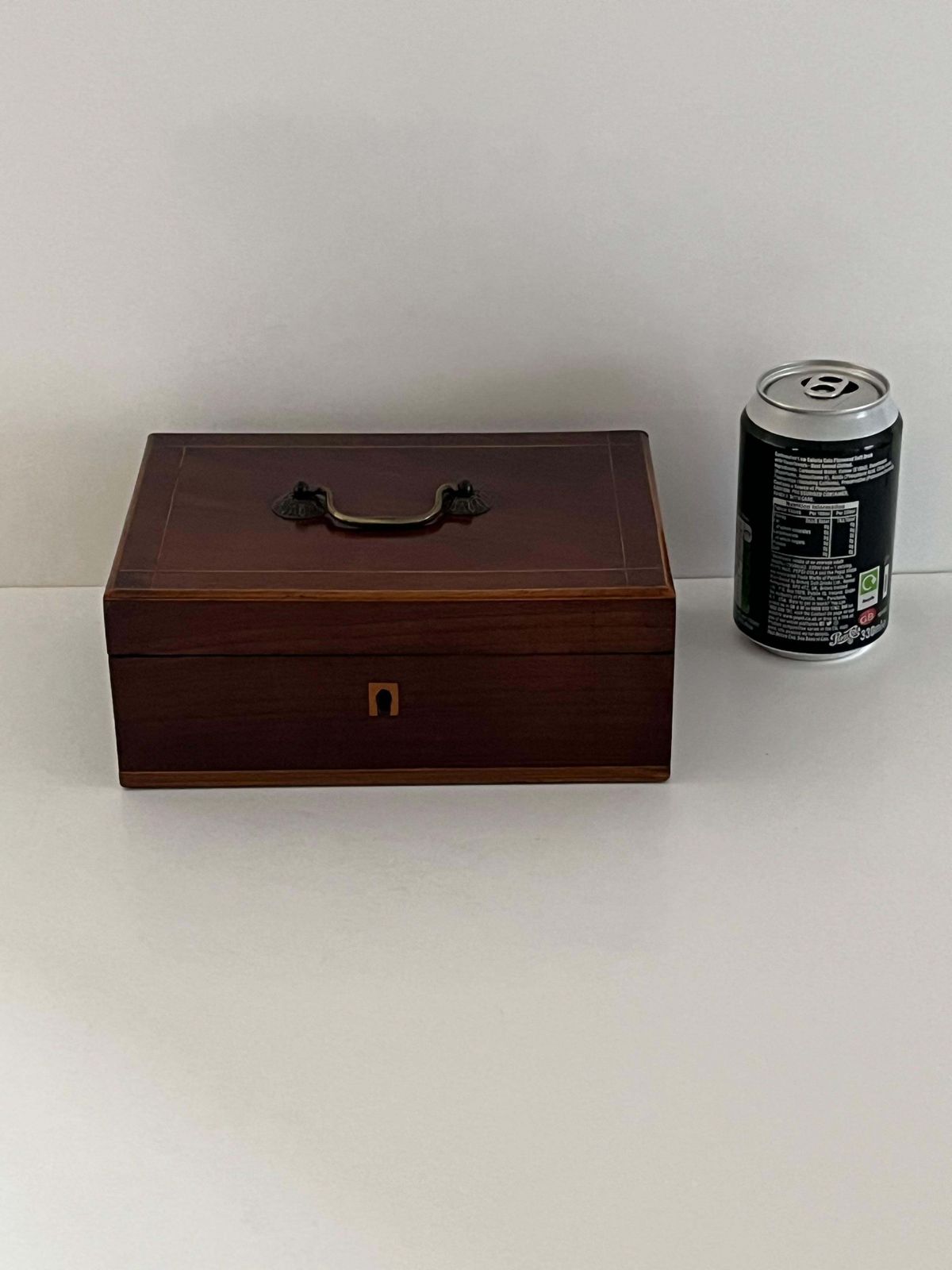 410.0 Fine Document Box Of Walnut Inlaid And Banded With Satinwood, Mid 19thc Ca 1840 photo