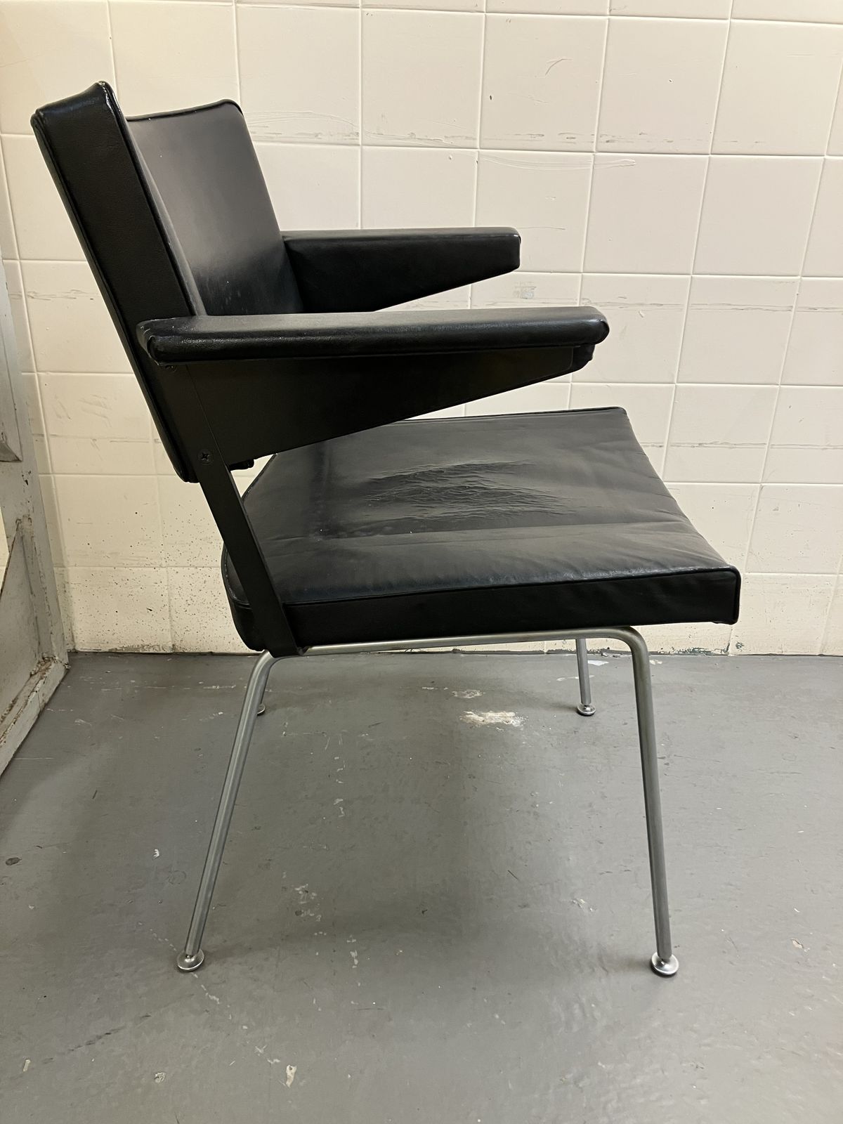 Vintage 1268 Chair By André Cordemeyer For Gispen photo furniture