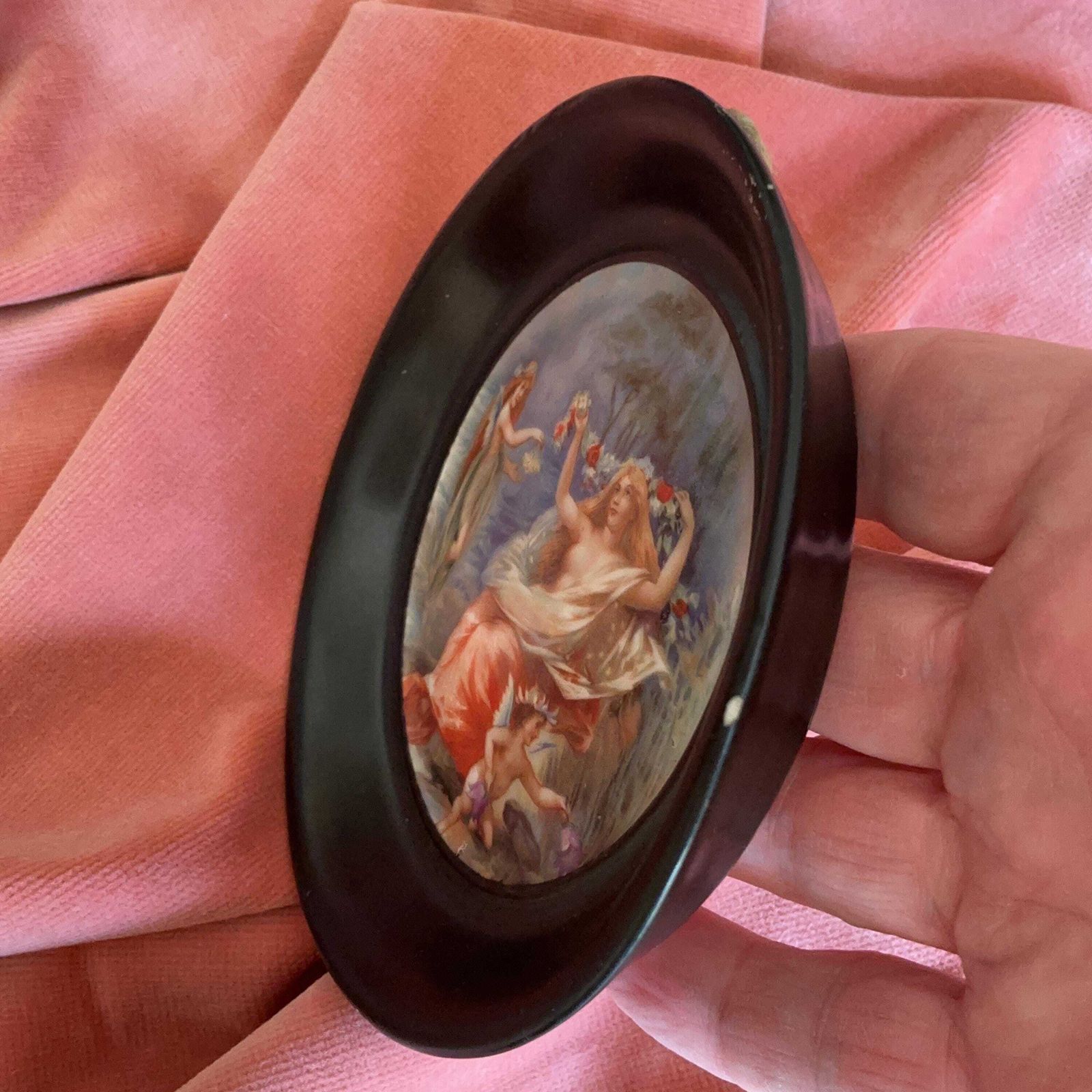 photo vintage Victorian Fairy Paintings On Porcelain. Wall Plaques Pair, Royal Vienna Style.