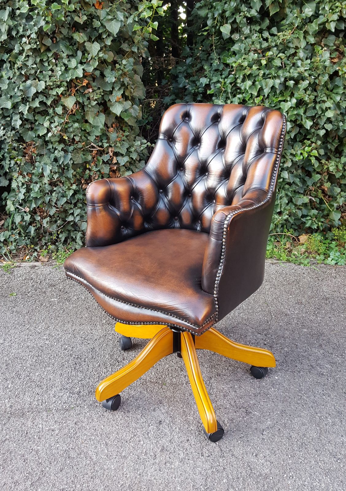 Furniture Antique Style Brown Leather Swivel Desk Chair photo