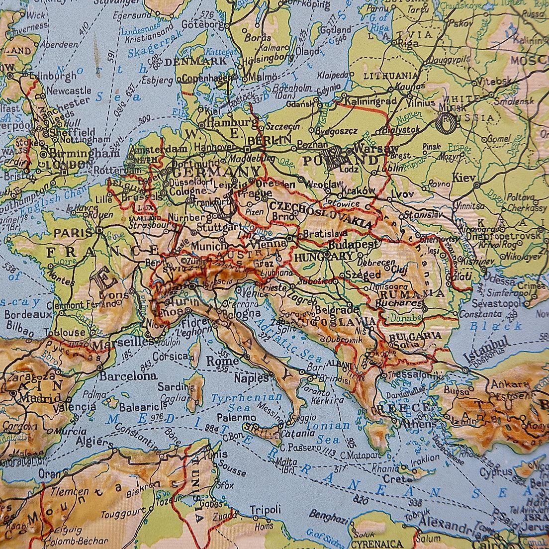 George Philip's Large Relief Map Of The World 150x110cm photo 416.0