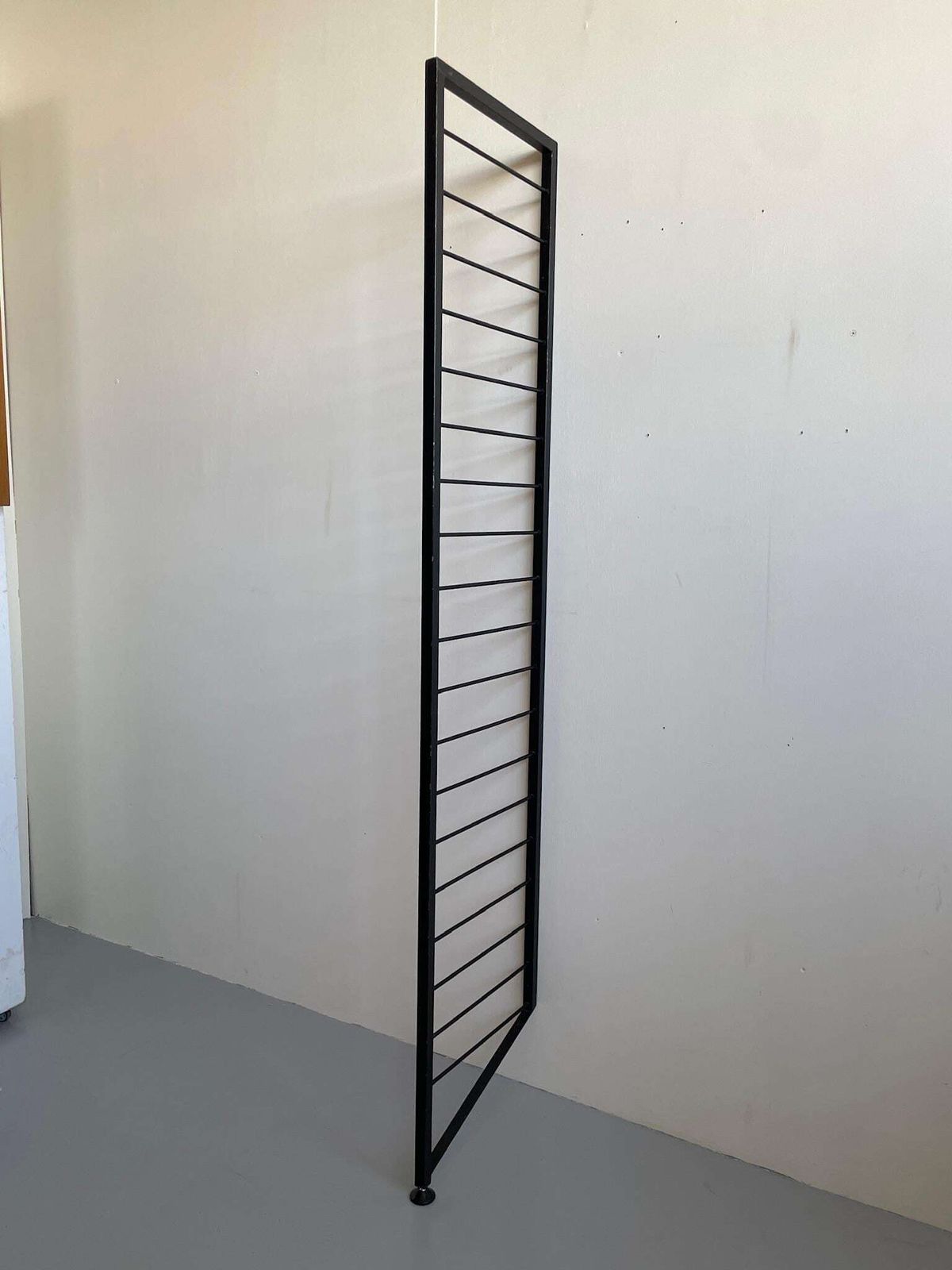 Staples Ladderax 163/165cm X 35cm Medium Black Ladder Lean One Foot