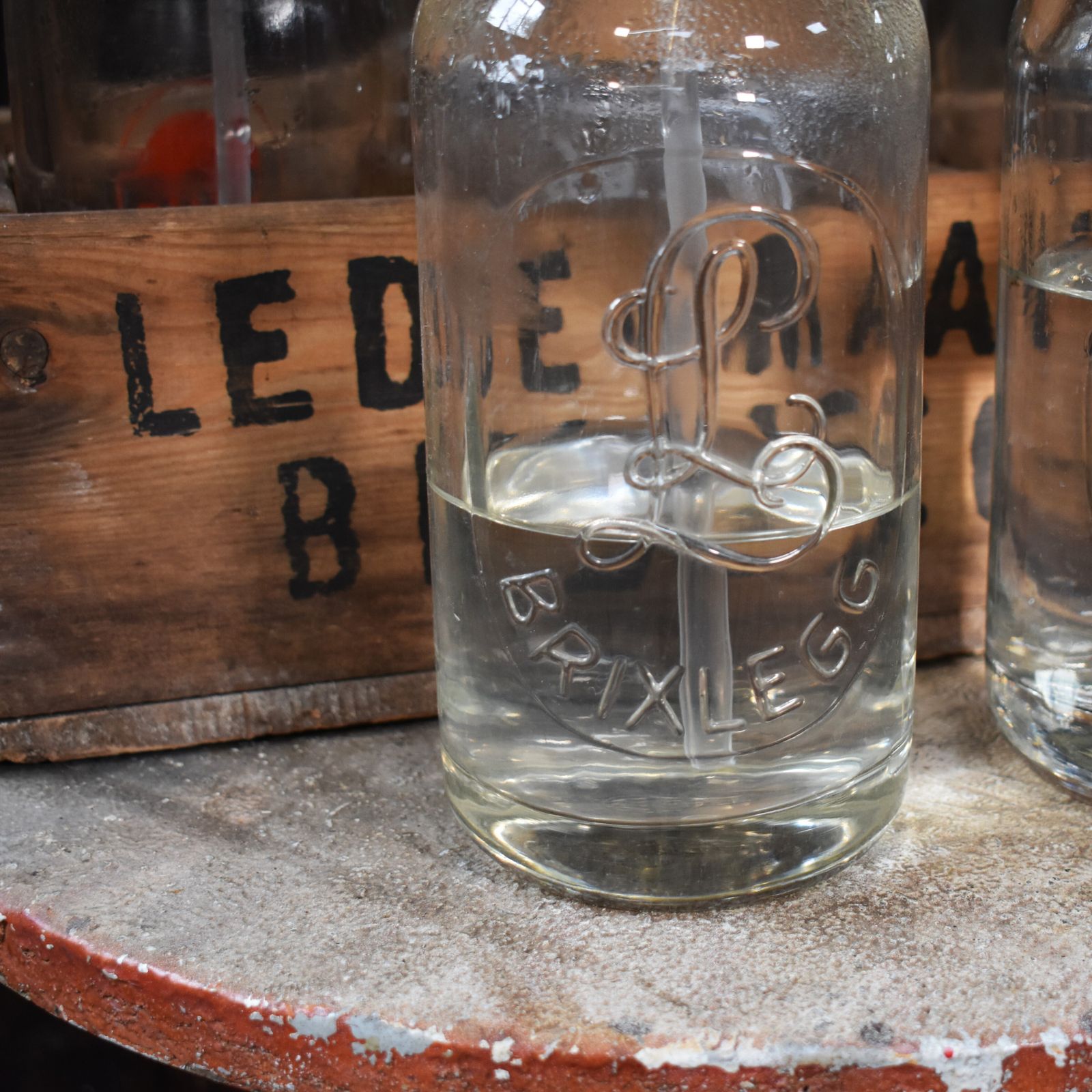 Home Decor Antique 1927  1971 Ledermaier Brixlegg Six Soda Syphon Original Crate Austrian photo