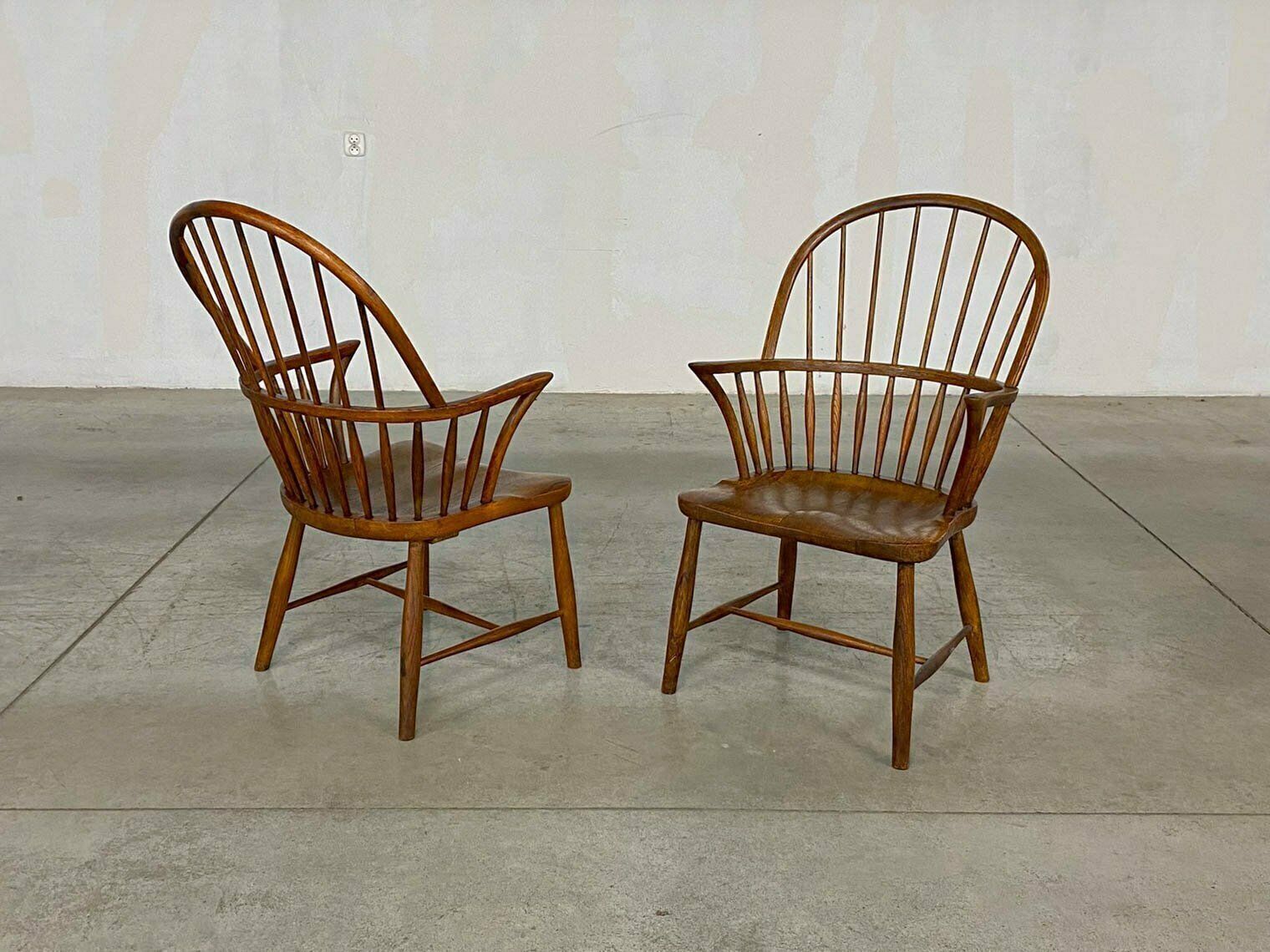 Model Ch 18a Windsor Dining Chairs By Frits Henningsen For Carl Hansen & Son, 1940s, Set Of 2 photo 2035.0