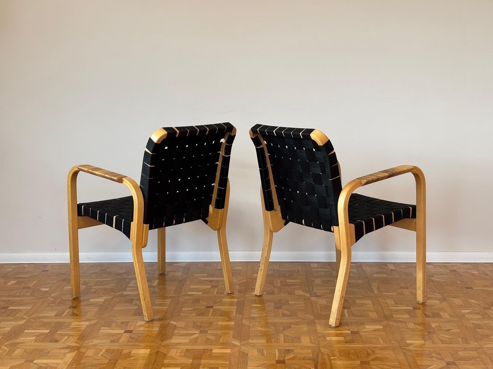 Model 45 Lounge Chairs By Alvar Aalto For Artek, 1970s Set Of 2 photo buy