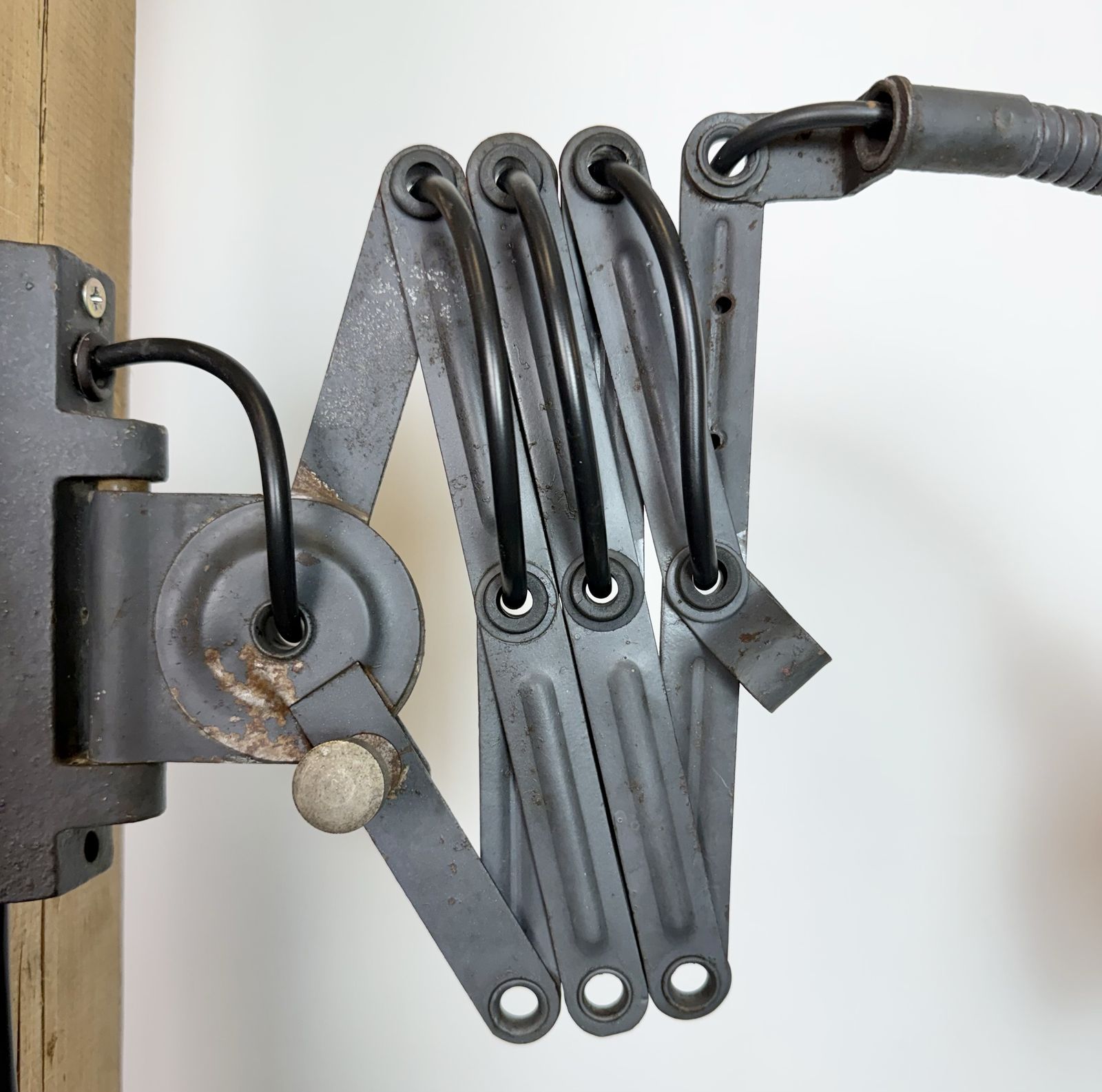 photo vinterior Grey Industrial Gooseneck Scissor Wall Lamp From Elektroinstala, 1960s