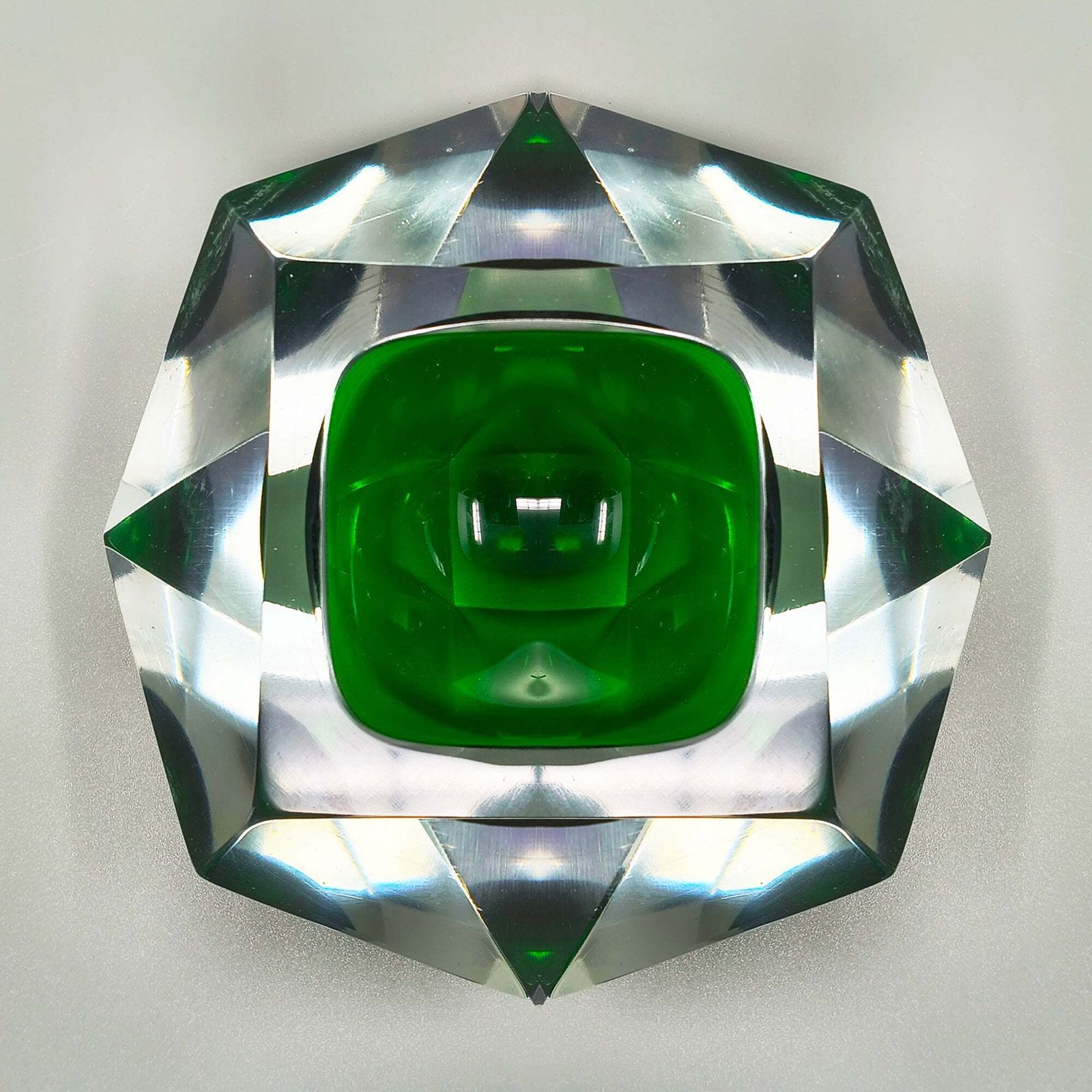 1960s Astonishing Green Ashtray Or Vide Poche By Flavio Poli For Seguso photo 281.0