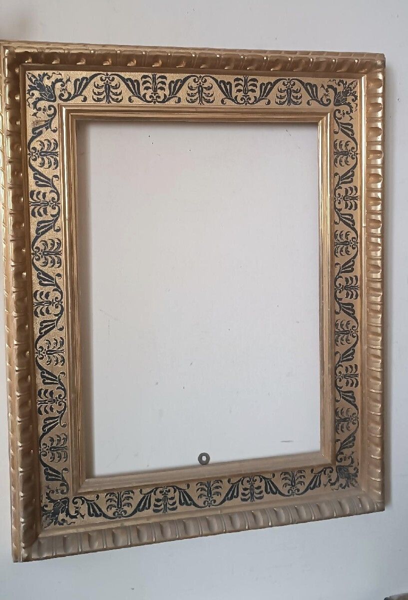 Antique Renaissance Style Giltwood Frame, 88 X 69.5 Cm photo for sale