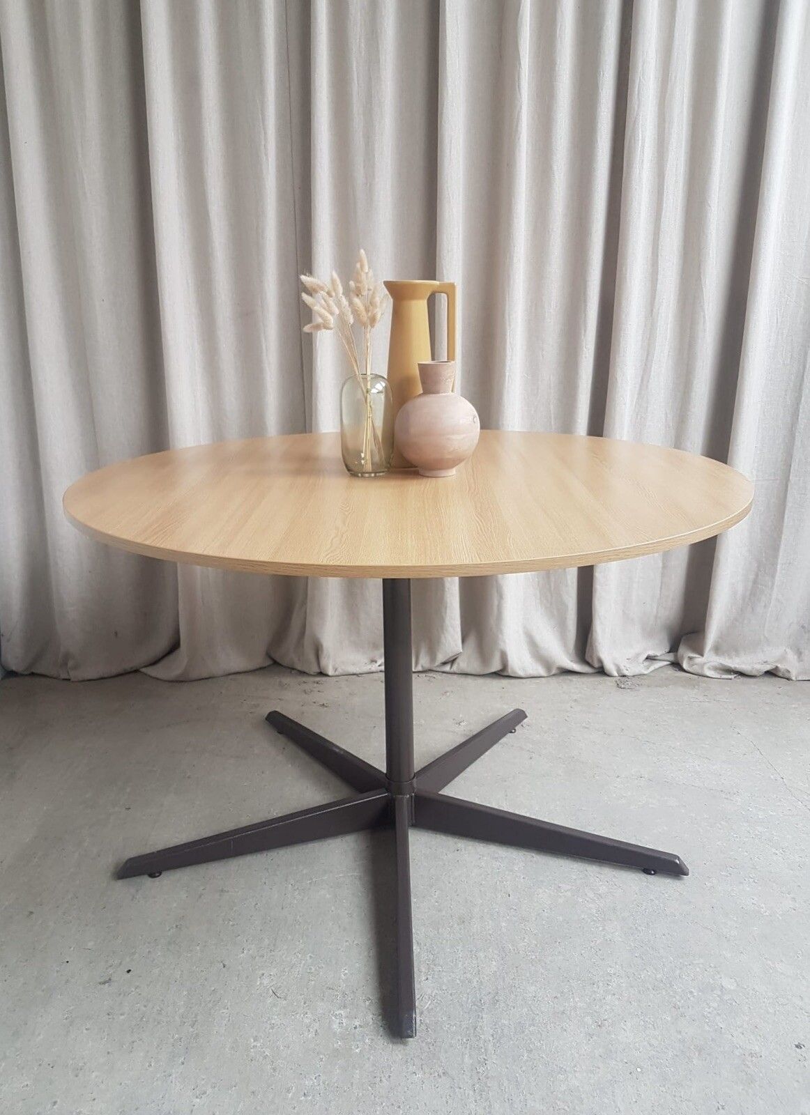 Vtg Mid Century Circular Melamine Modernist Dining Table Danish Retro R500 photo for sale