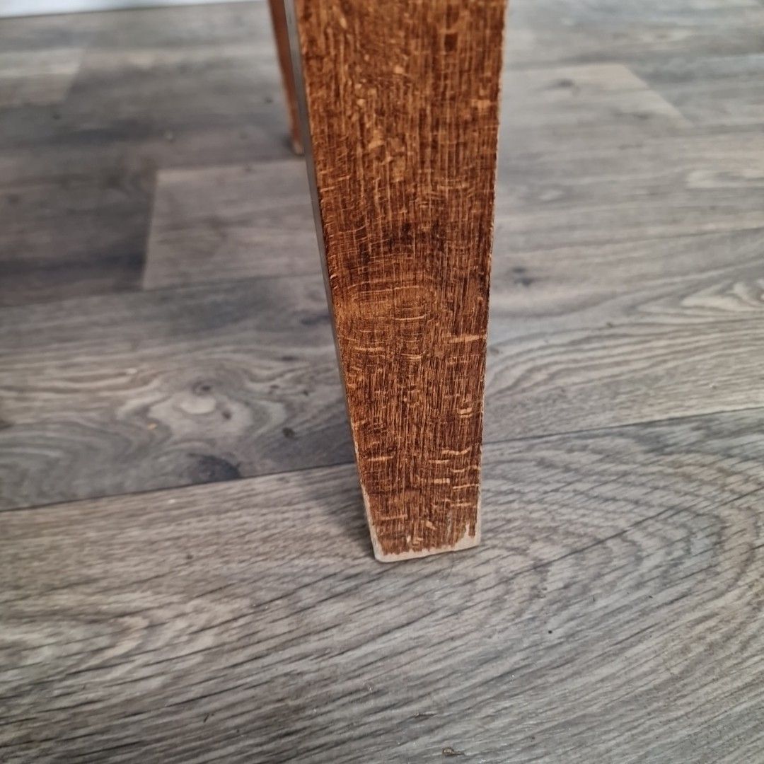 photo furniture Retro Vintage Oak Table Wooden Occasional Round Hall Side Lamp Pub Cafe Rustic
