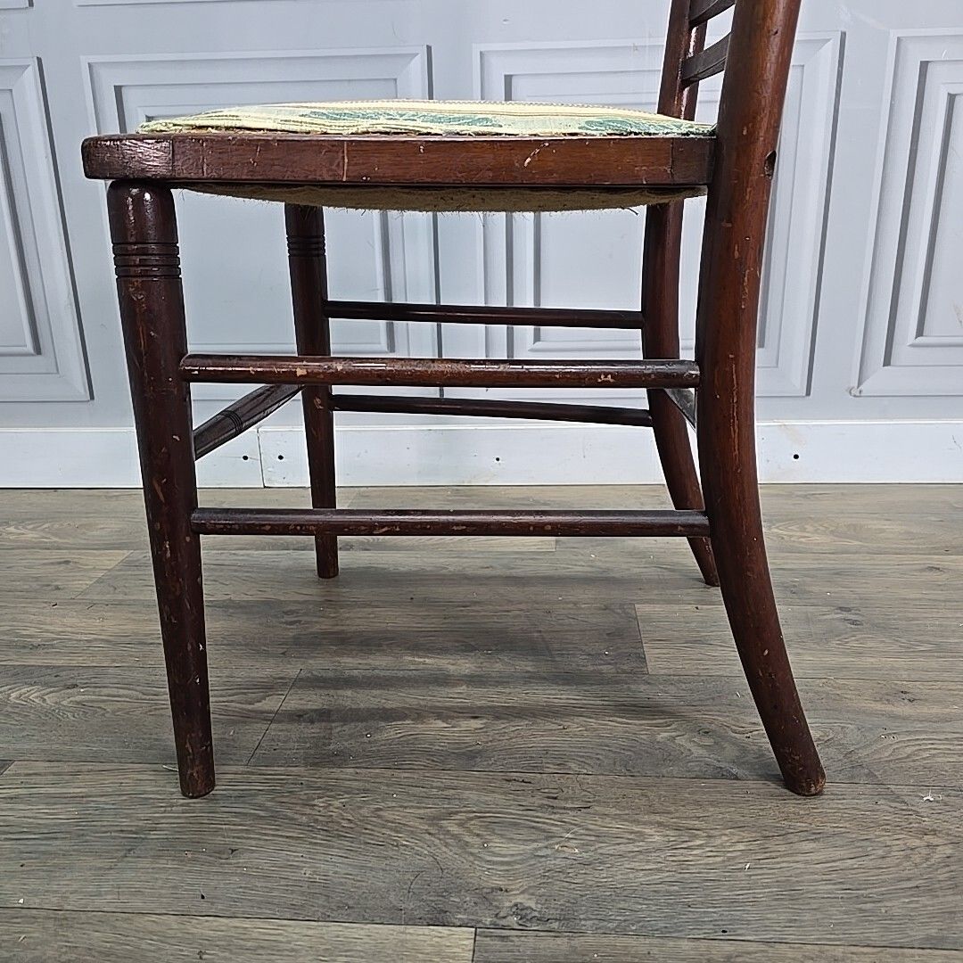 photo vinterior Antique Edwardian Chair Wooden Turned Back Upholstered Hall Lounge Bedroom Seat