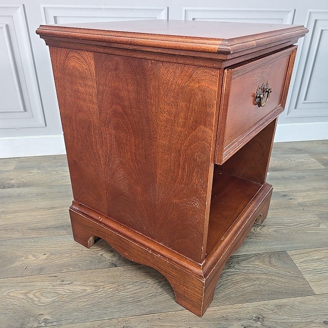 Furniture Single Antique Georgian Style Bedside Cabinet Cupboard Table Night Stand Drawer photo