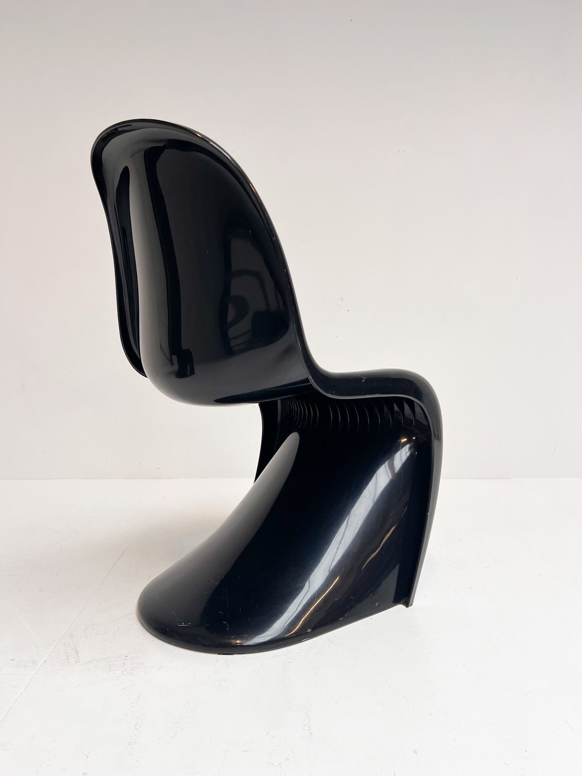 photo furniture Set Of 2 Herman Miller Chairs By Verner Panton, 1970’s
