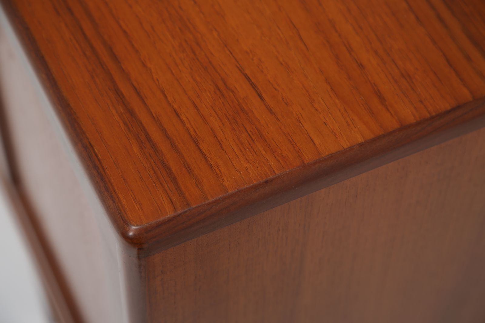 photo furniture G Plan Long Teak Sideboard Model ‘Fresco’ By Victor Bramwell Wilkins, 1960s