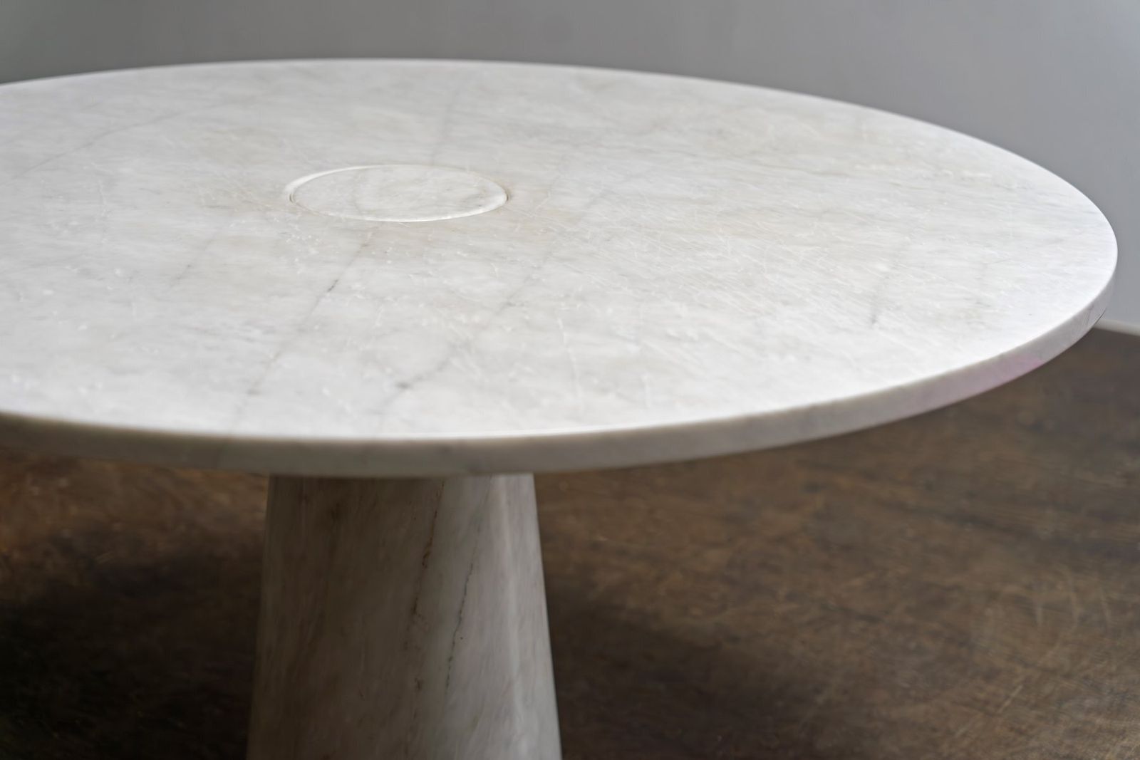 photo for sale Eros Dining Table In Marble By Angelo Mangiarotti For Skipper, Italy, 1971