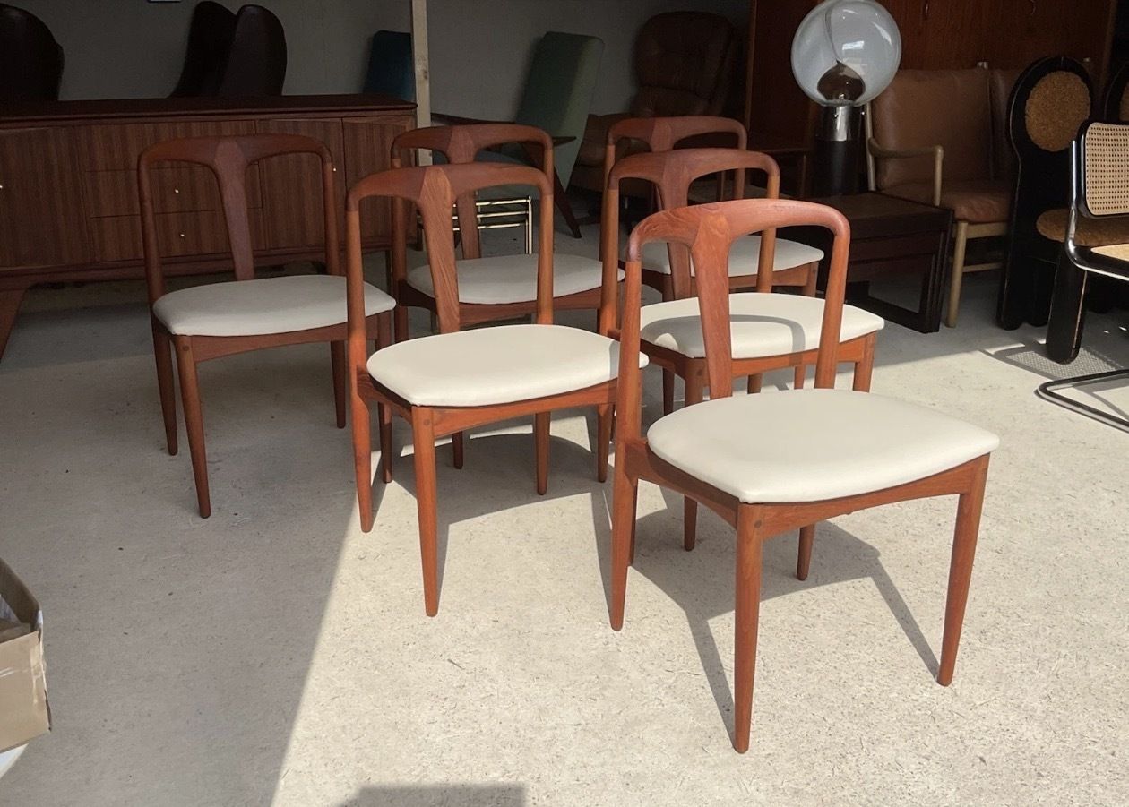 Danish Dining Chairs 'Juliane' By Johannes Andersen For Uldum Møbelfabrik photo Furniture