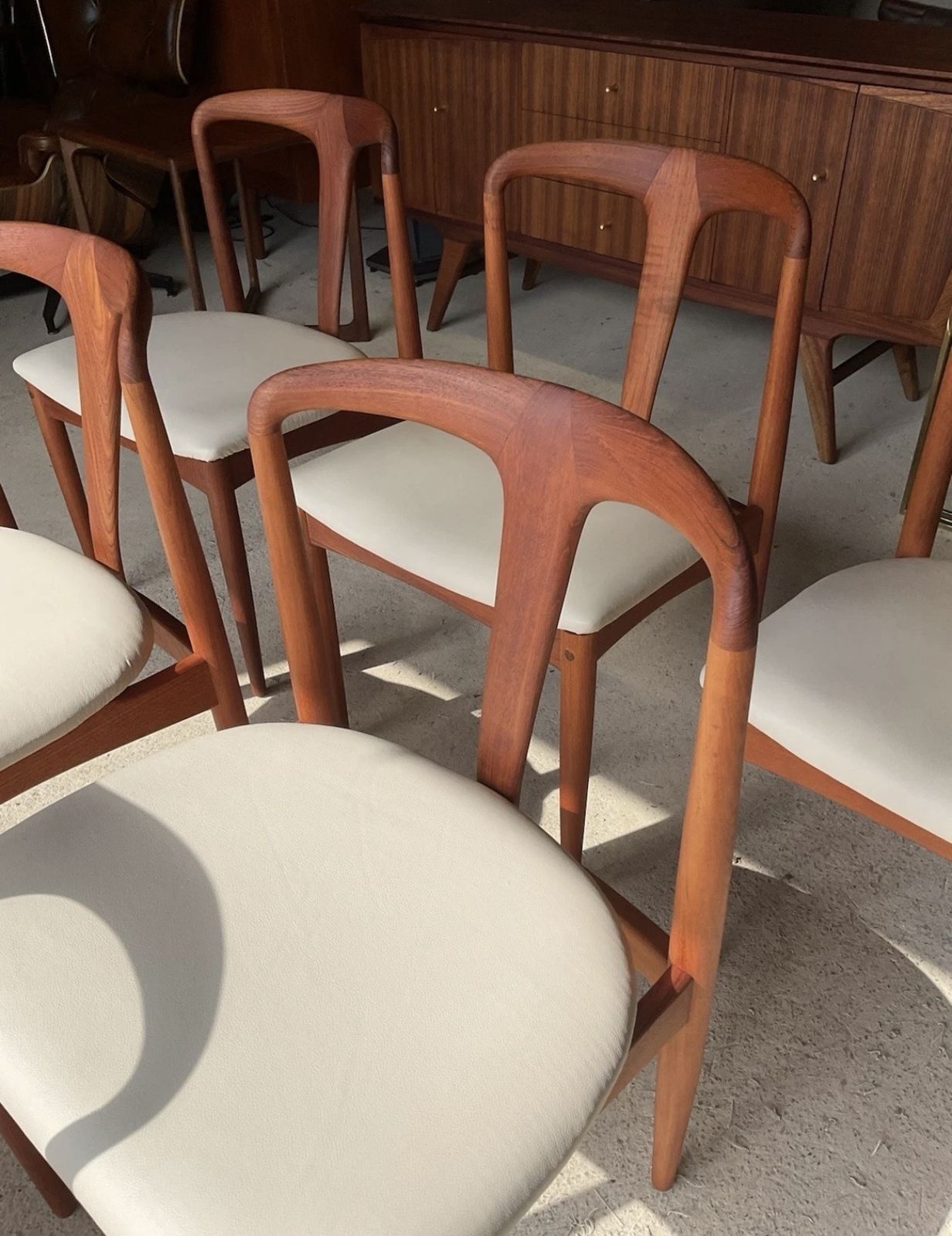Danish Dining Chairs 'Juliane' By Johannes Andersen For Uldum Møbelfabrik photo vinterior