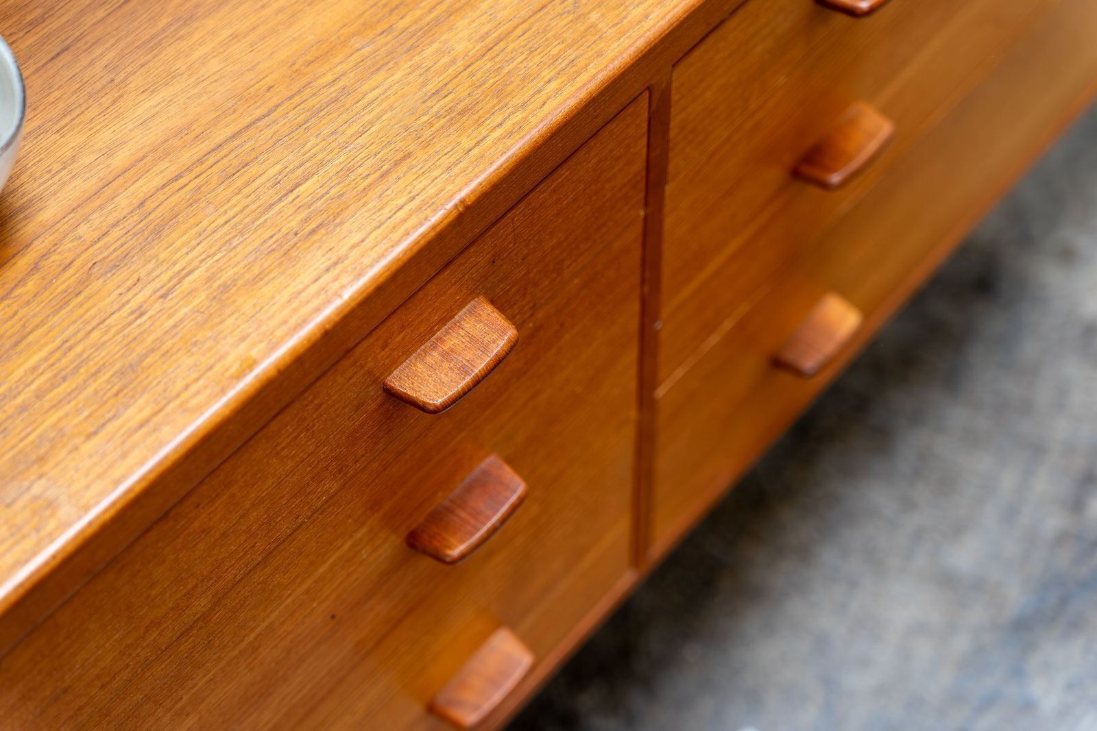 Furniture Ry 20 Highboard In Teak By Hans J. Wegner For Ry Møbler, Denmark, 1960s photo