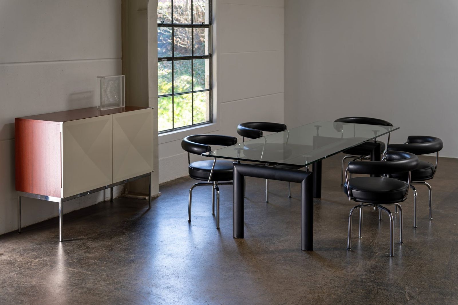 Lc6 Table By Le Corbusier, Perriand And Jeanneret For Cassina, Italy, 1990s photo vintage
