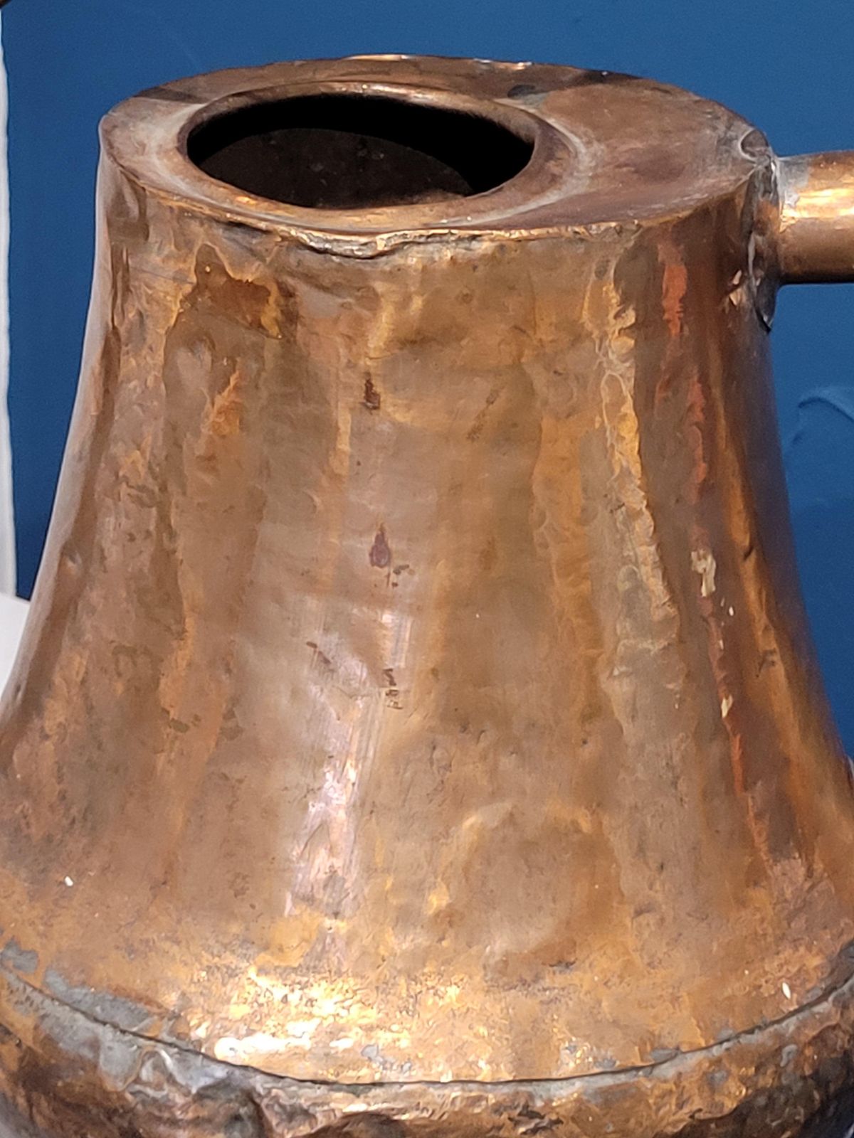 photo vintage Late 18th Century French Copper Watering Can.