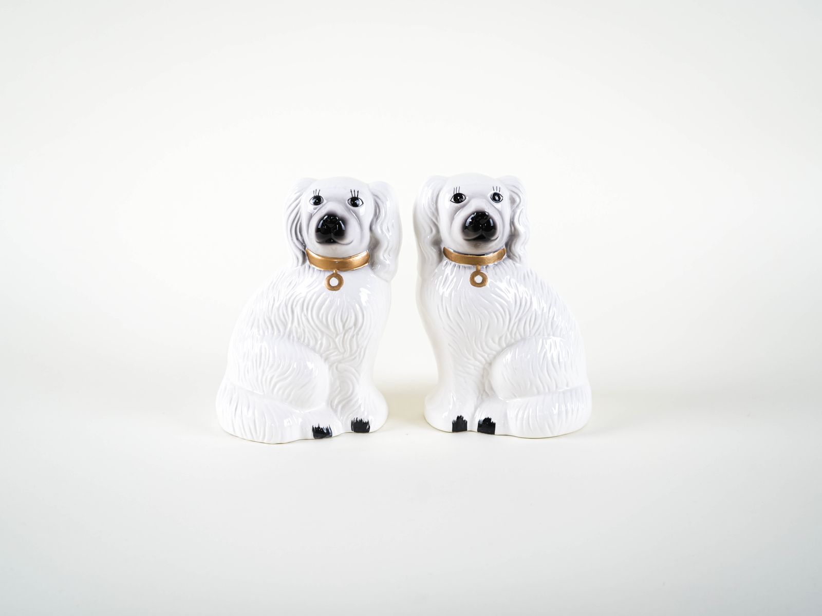 Ceramic Dog Figurines, English Style, 1970s, Made In England photo for sale