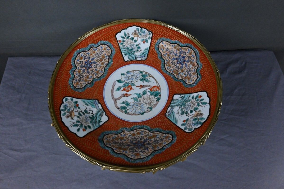 Large Imari Porcelain Bowl With Bronze Mount, Japan – Late 19th Century photo 1210.0