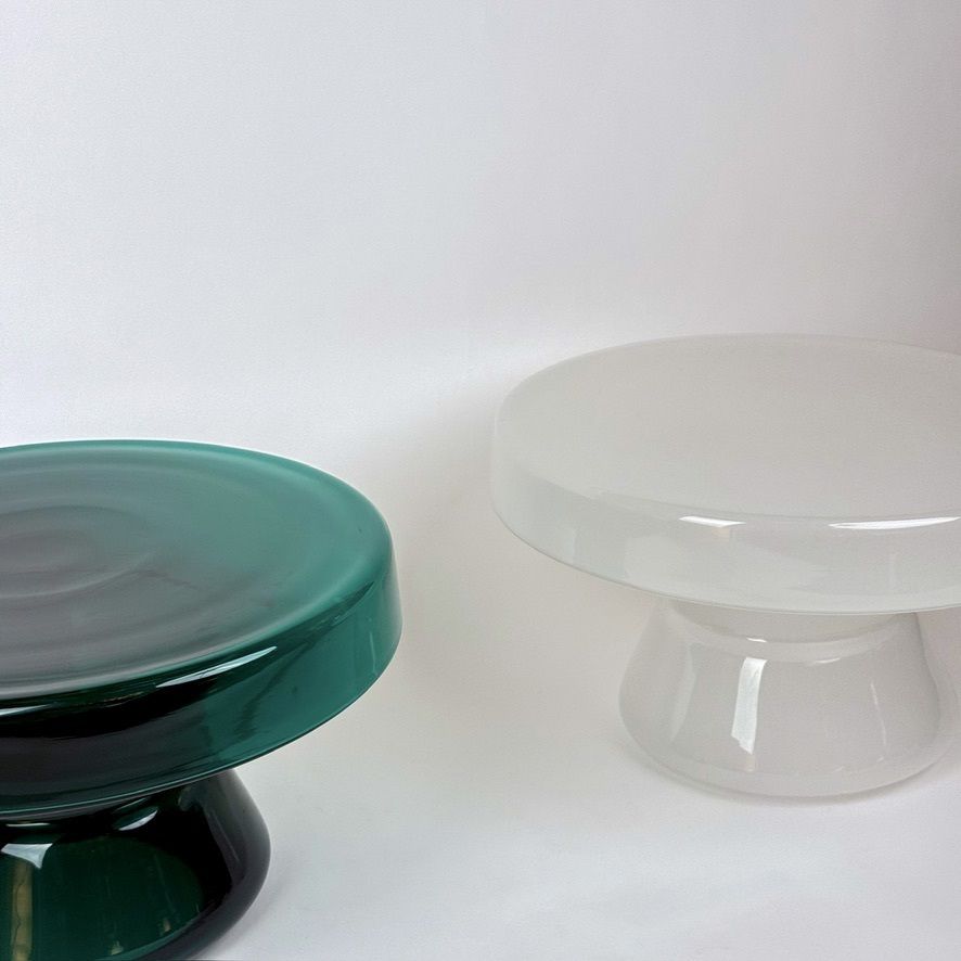 Hedendaags paar ronde, mondgeblazen Murano glazen salontafels photo furniture