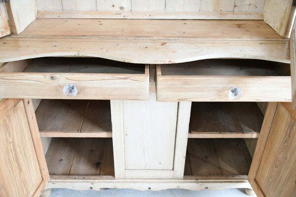Antique Glazed Pine Dresser, 19th Century photo 1175.0