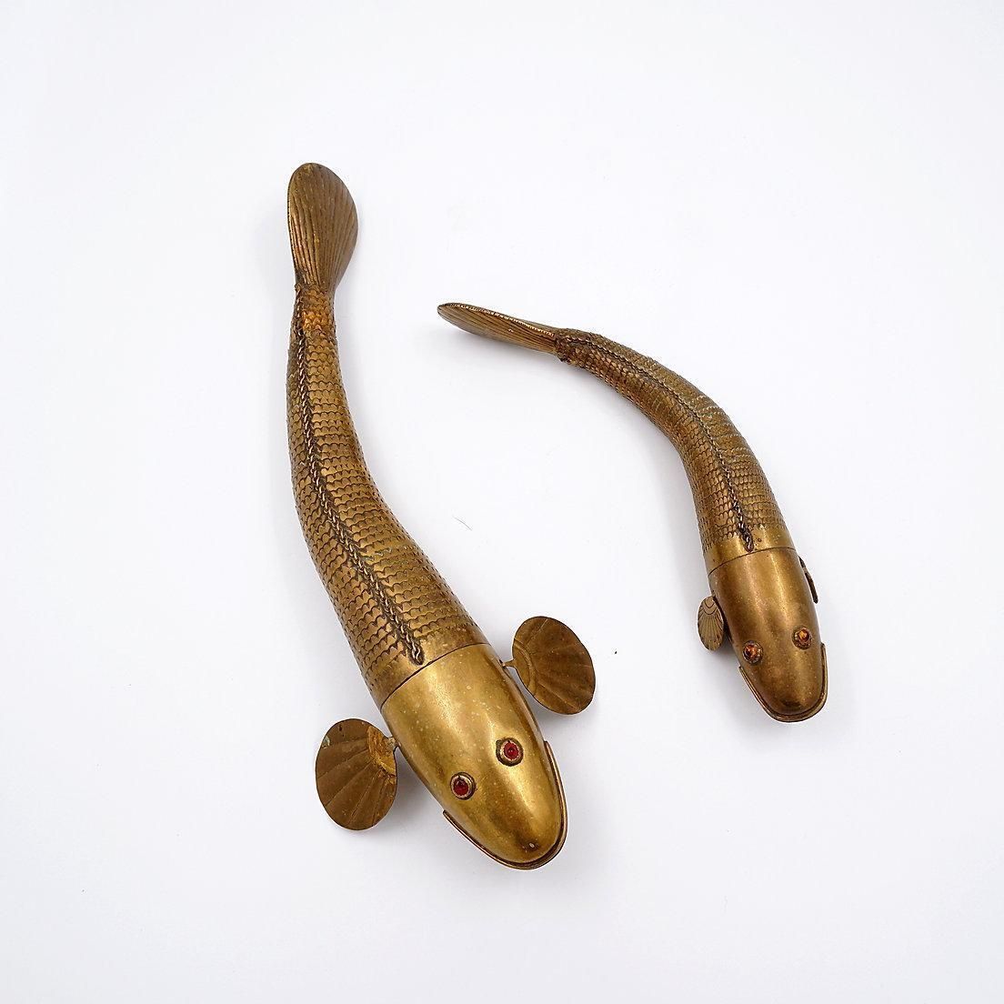 Set Of 2 Articulated Fish Sculptures On Stand   20th photo furniture