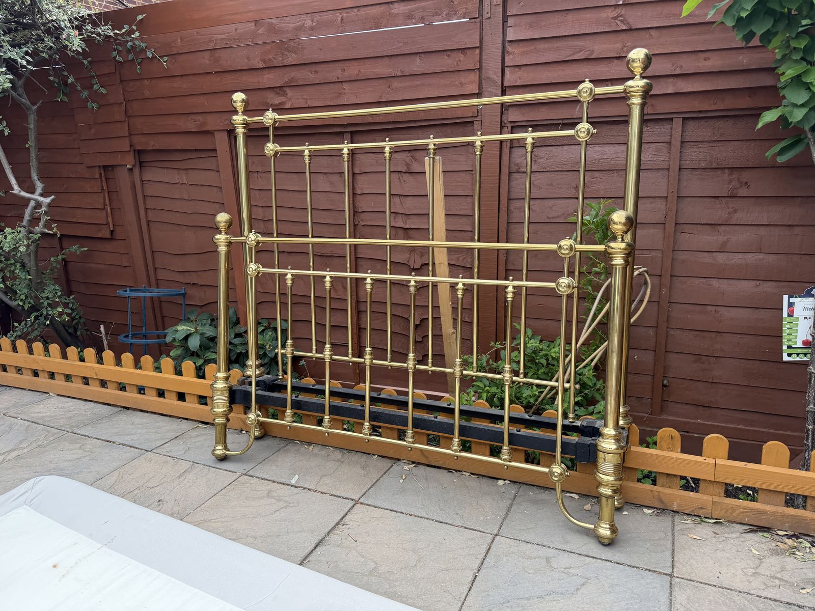 Stunning Victorian All Brass & Cast Iron Double Bed Frame & Base (Spare Of Repair) photo buy