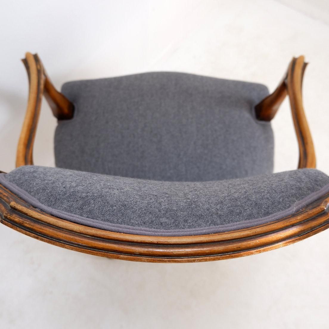 Louis XV Style Armchair In Mouse Gray Felt, Carved Wood, 20th Century photo for sale