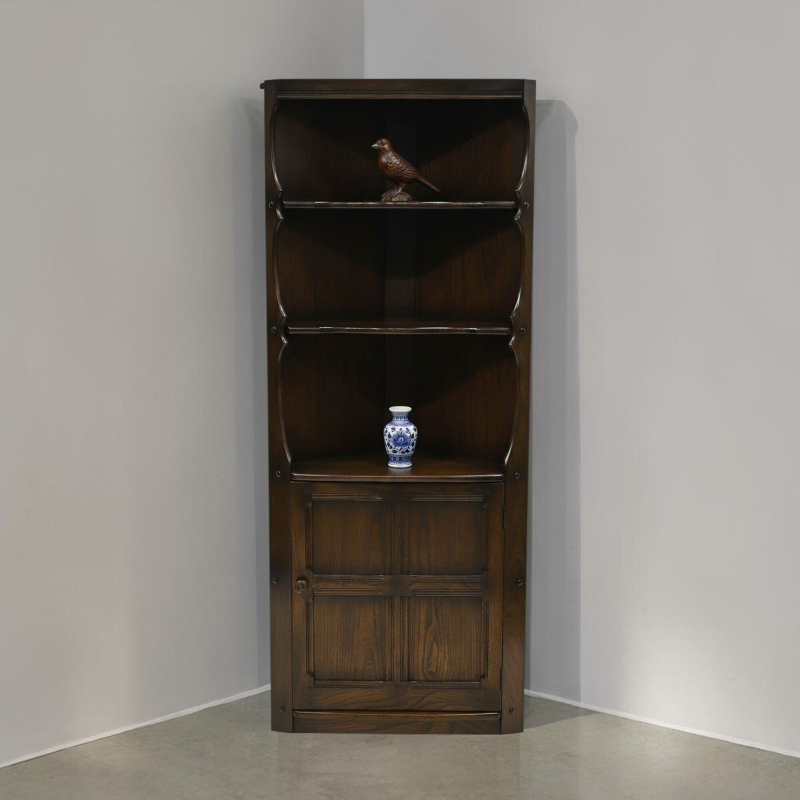 Ercol Elm Corner Cabinet Display Unit Exc Free Uk Delivery