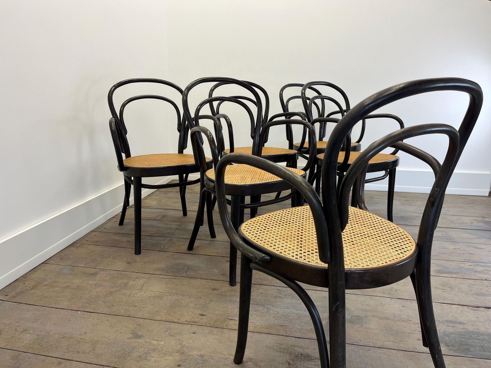 Set Of 6 Thonet Bentwood Chairs With Cane Seats – Classic Vienna Café Style Vintage Seating photo Furniture