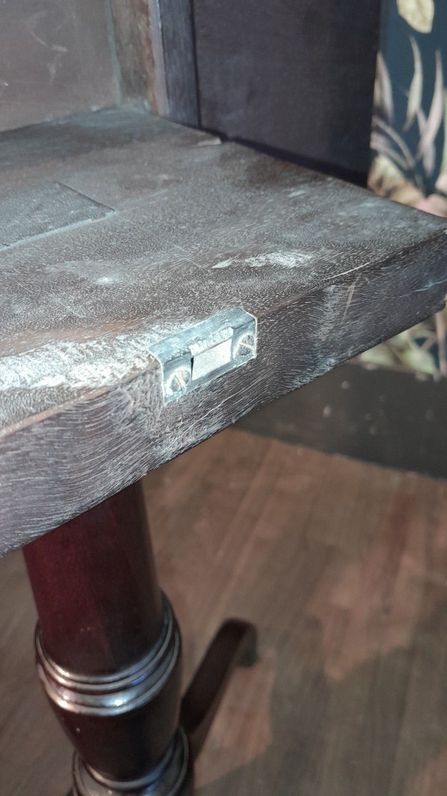 photo for sale Original Geaorgian Mahogany Tilt Top, Loo Table With Original Fittings