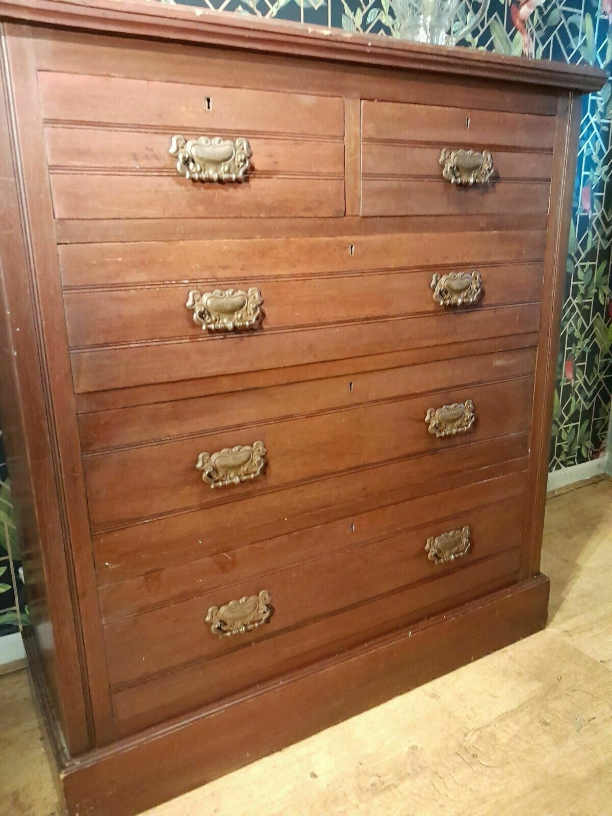 photo furniture Antique Tall Chest Of 2 Short Over 3 Long Drawers
