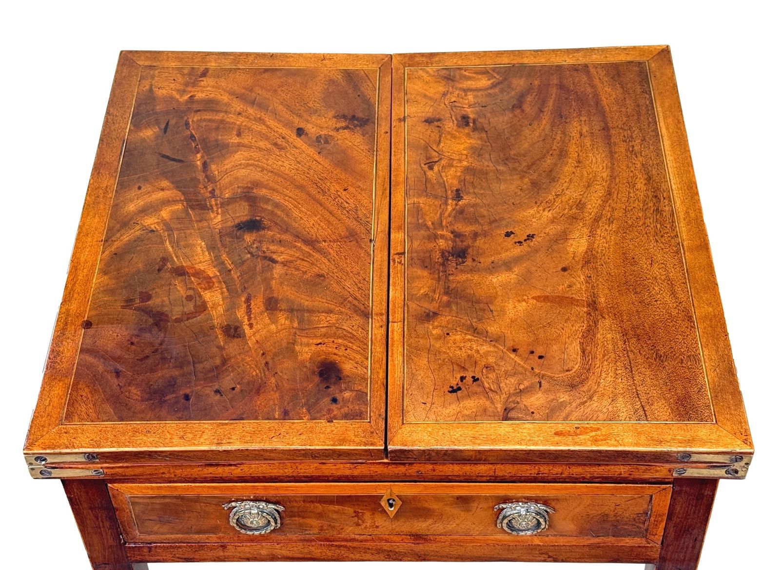 Table de jeu de patience georgienne en acajou, XVIIIe siècle (Angleterre, vers 1780) photo for sale