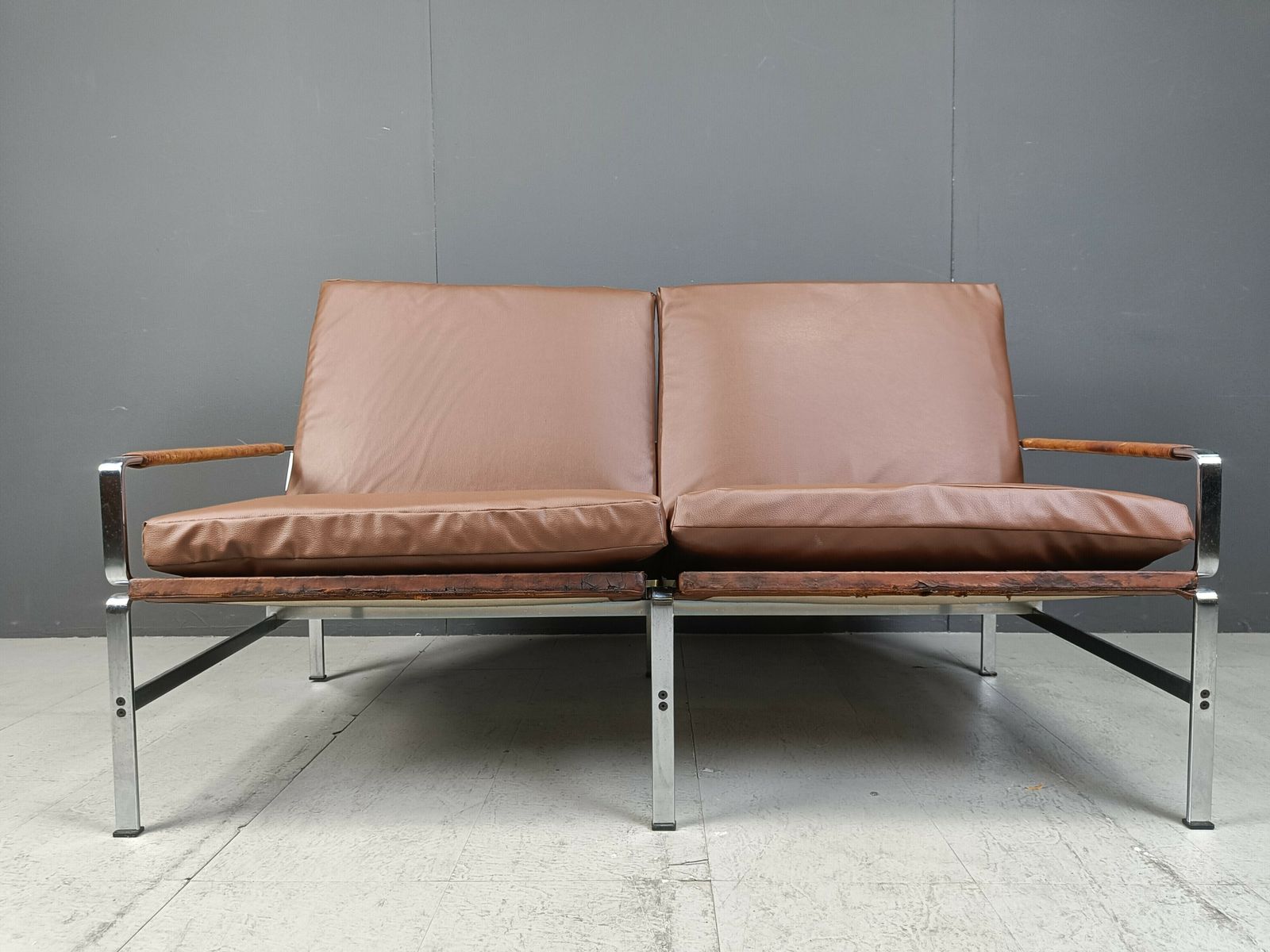 Vintage Fk 6720 Sofa By Fabricius & Kastholm For Kill International, 1960s photo vinterior