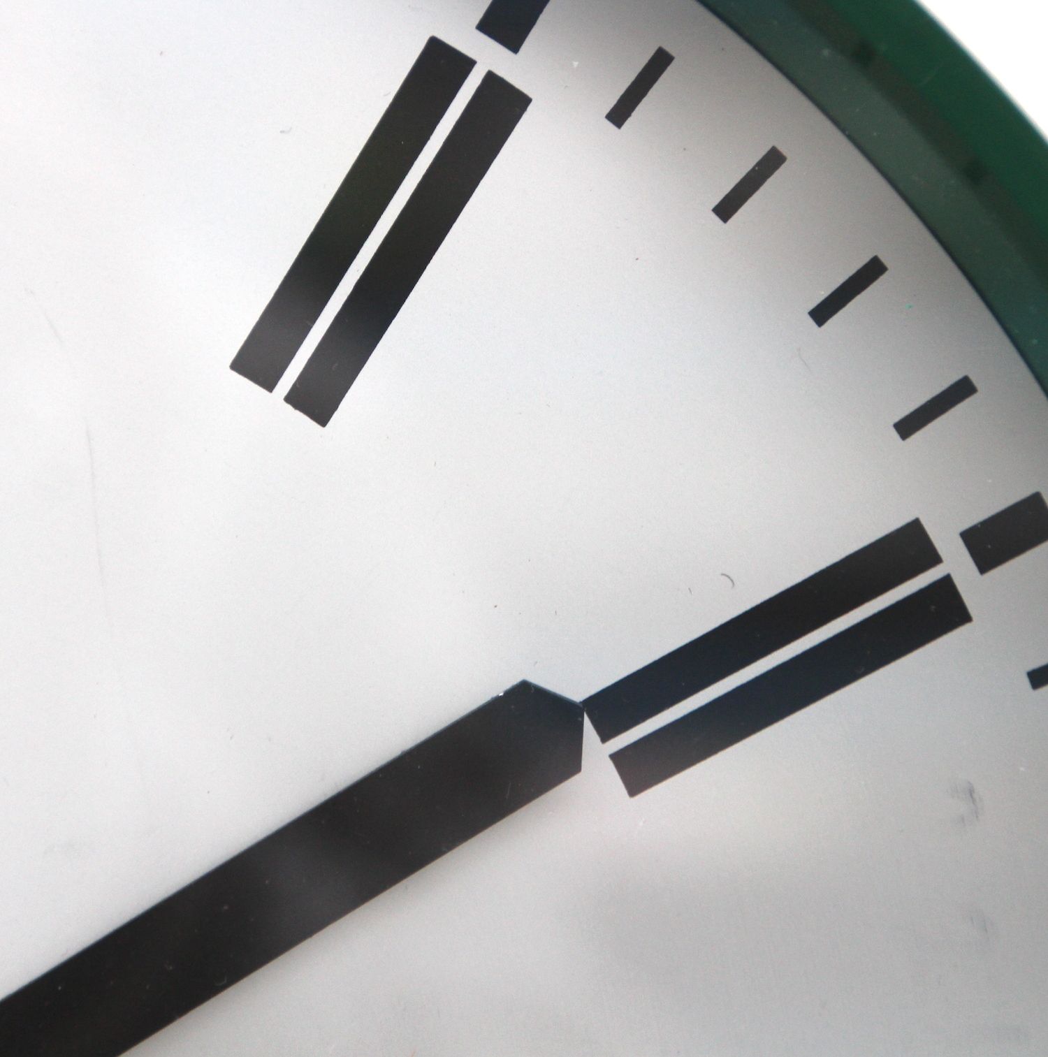 Home Decor 1980s British Smiths Vintage Office / Commercial Wall Clock. Fully Guaranteed. London Timepiece photo