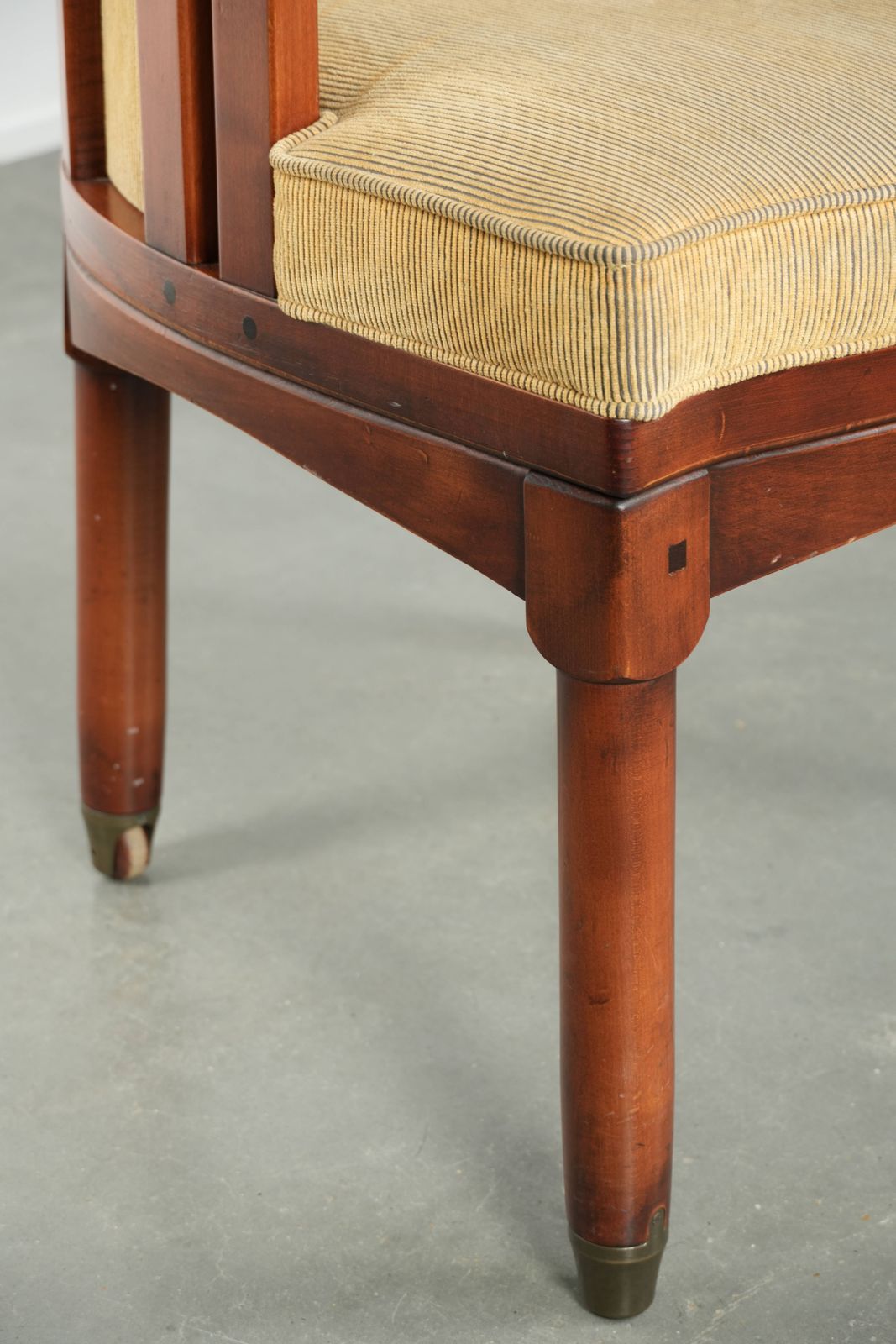 photo for sale Beautiful Schuitema Design Occasional/Desk/Dining Chair From The Shaker Series, With A Wooden Frame And Luxurious Yellow Fabric Upholstery.