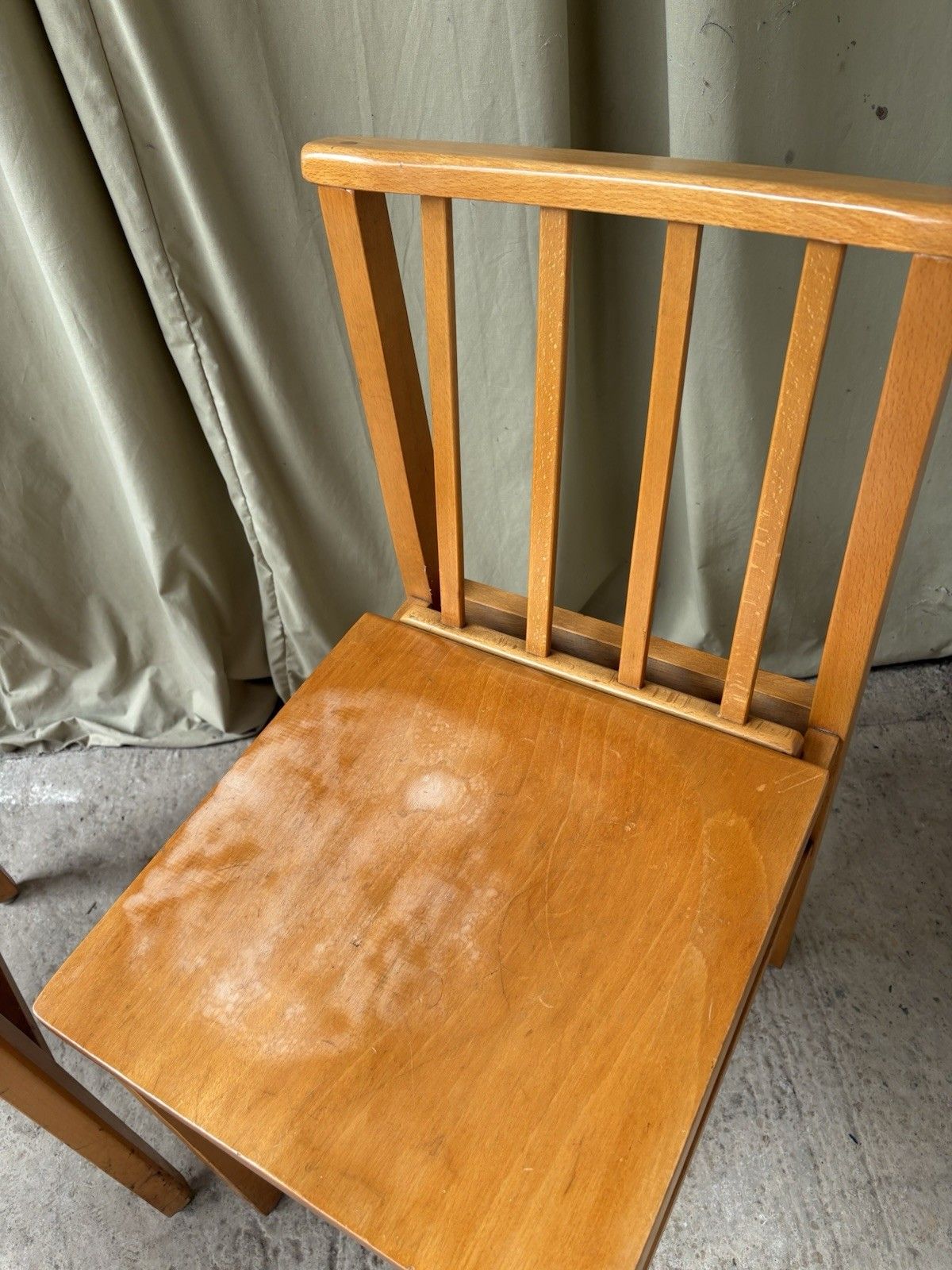 photo furniture Vtg Mid Century 2 Pair Of Solid Beech Church Dining Chairs Scandi Danish R1181