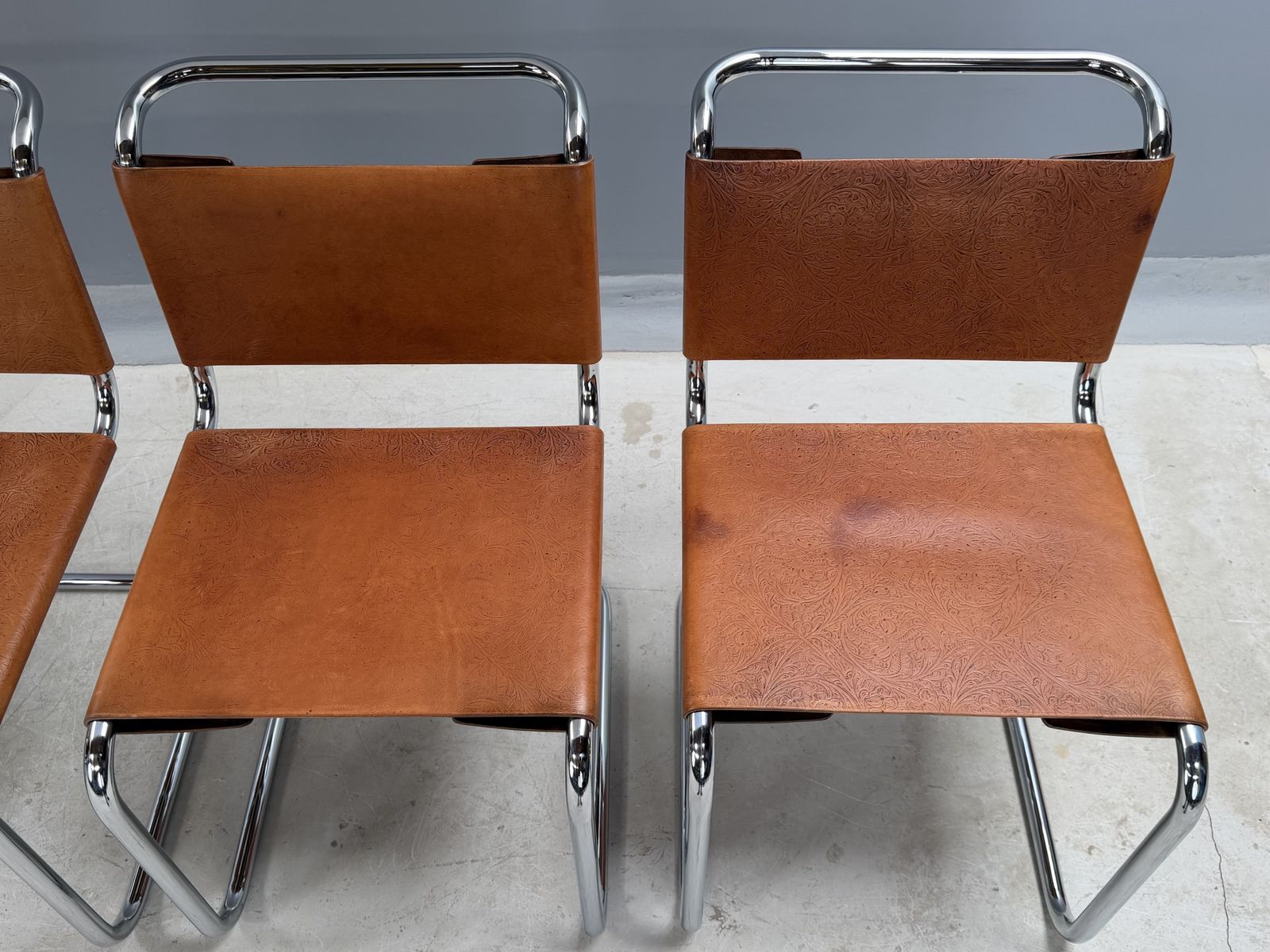 6 Dining Chairs Mart Stam Marcel Breuer S33 Set Of Six Chrome Tan Brown Cognac Leather Cantilever Bauhaus 6 Mid Century Dining Chairs photo vinterior