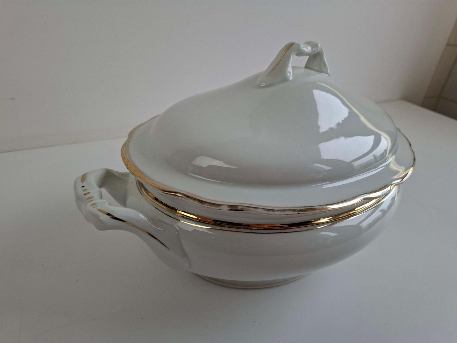 1930s Czechoslovak Art Deco Porcelain Soup Tureen By Duchcov Eduard Eichler photo vinterior